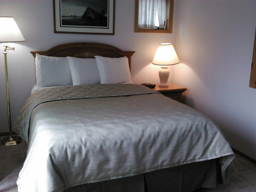 Hilltop Inn Fish Creek Værelse billede